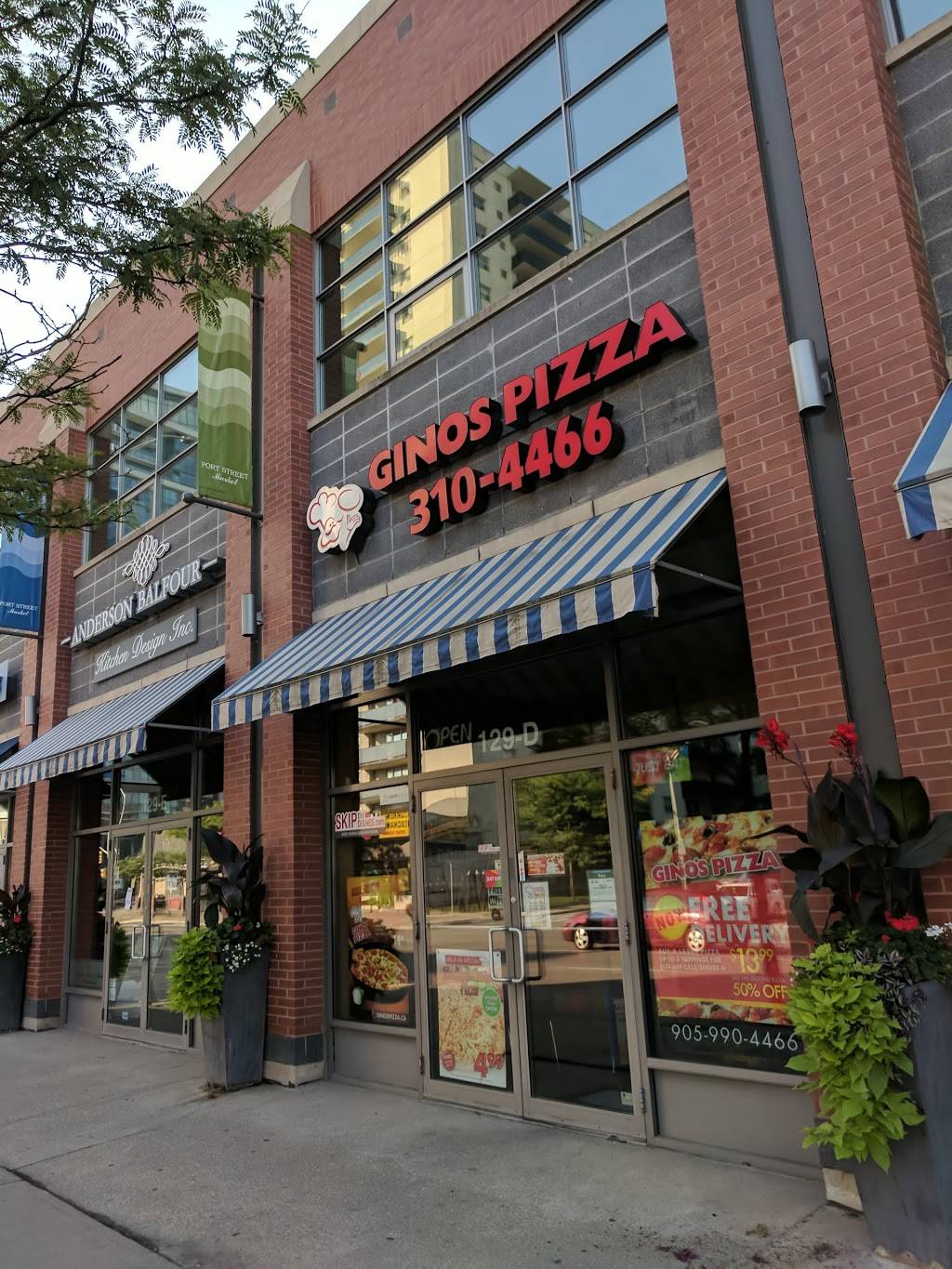 Ginos Pizza, Port Credit | restaurant | 129 Lakeshore Rd E D, Mississauga, ON L5G 1E5, Canada | 9059904466 OR +1 905-990-4466