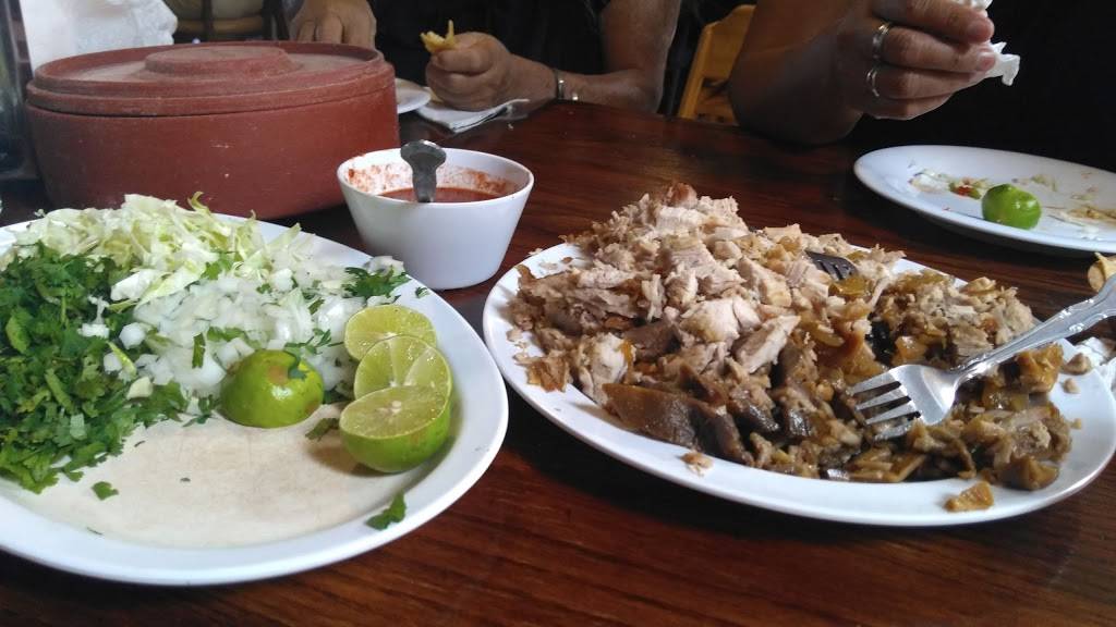 Restaurante Bar Carnitas El Cachanilla | restaurant | Tijuana- Ensenada 22800, Playas de Rosarito, 22710 Rosarito, B.C., Mexico | 016616120250 OR +52 661 612 0250