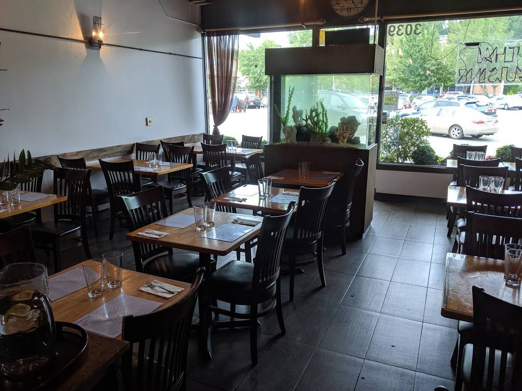 Pon Proem Thai Restaurant | restaurant | 3039 78th Ave SE, Mercer Island, WA 98040, USA | 2062368424 OR +1 206-236-8424