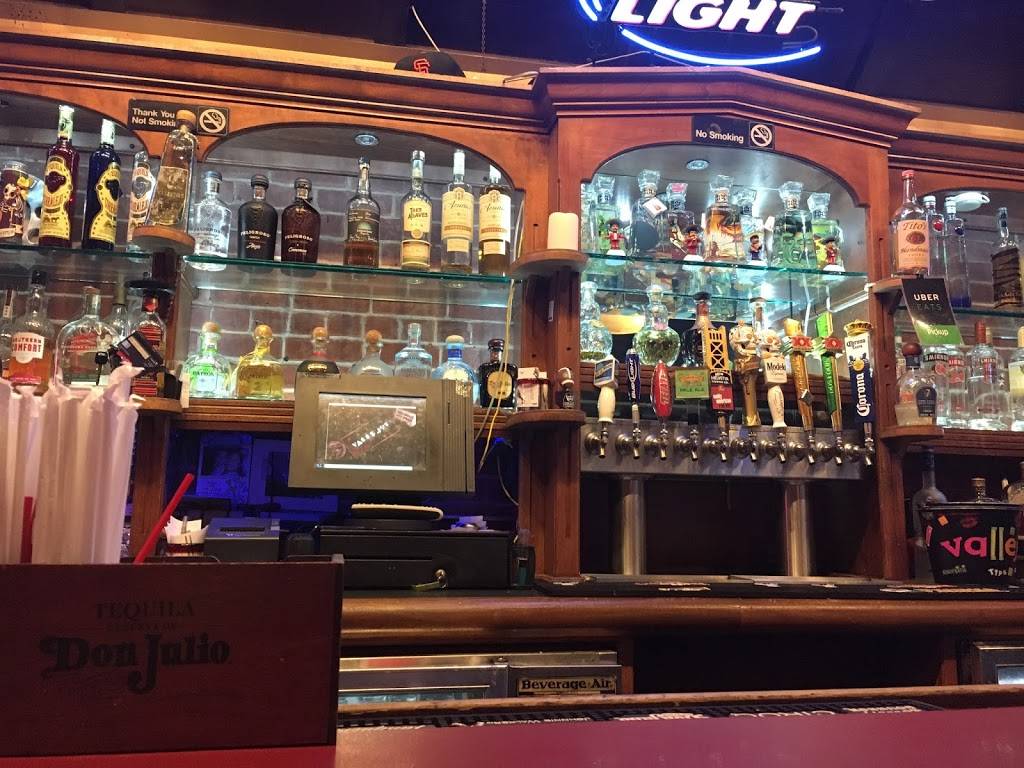 Vallejos Restaurant | restaurant | 1100 O St, Sacramento, CA 95811, USA | 9164981744 OR +1 916-498-1744