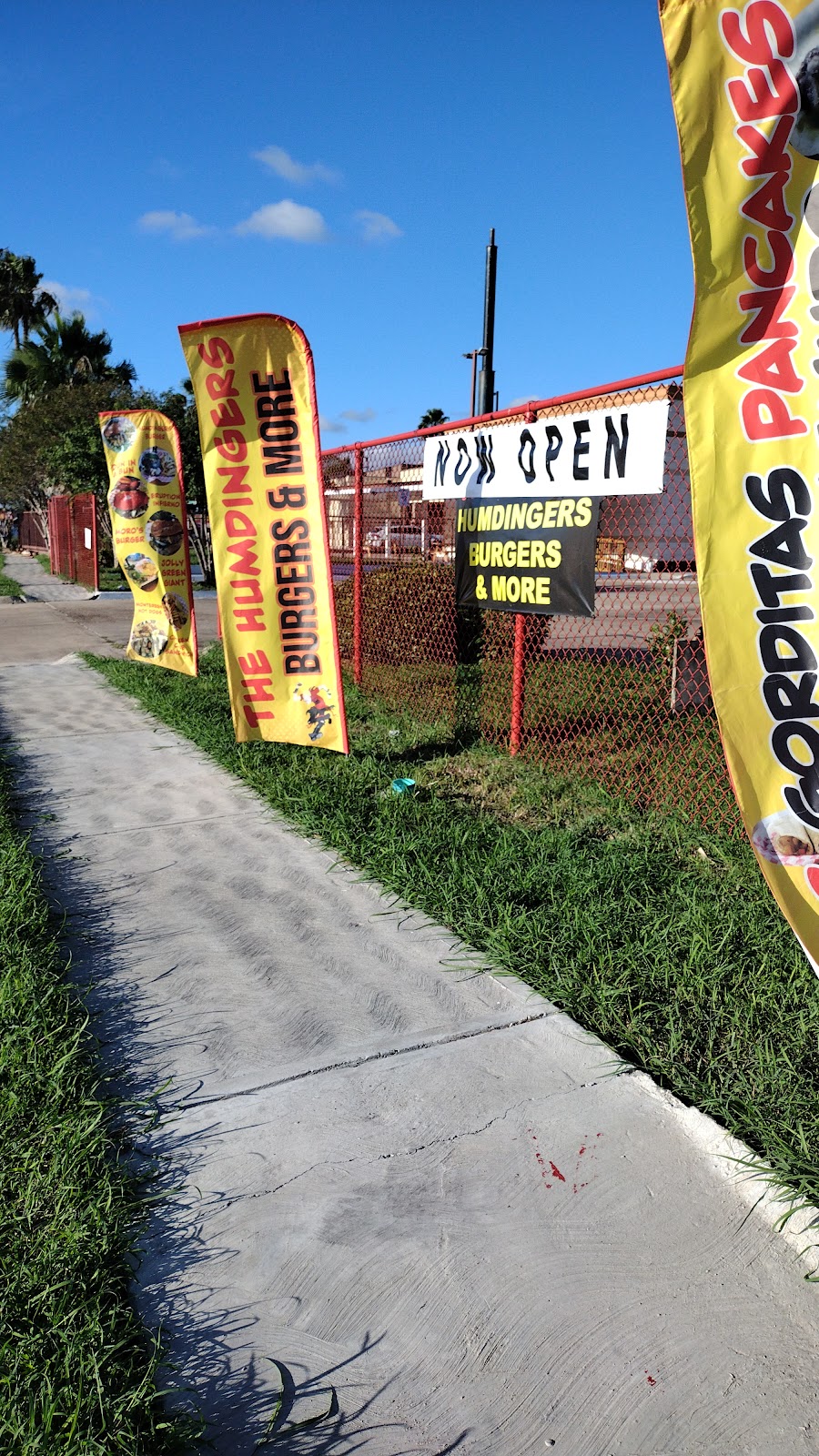 Humdingers Burgers N More | restaurant | 205 Security Dr, Brownsville, TX 78521, USA | 9565187357 OR +1 956-518-7357