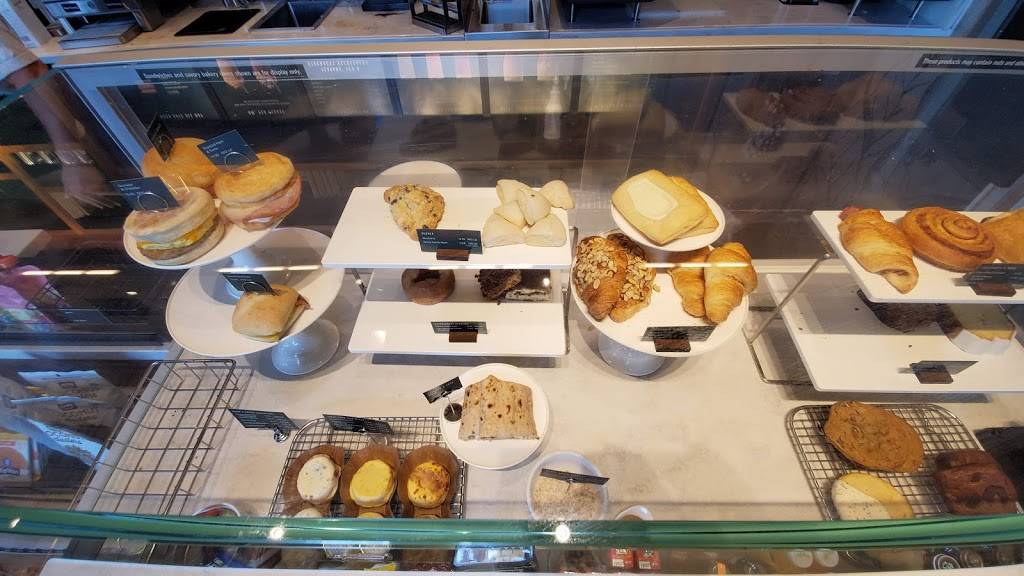 Starbucks | cafe | 224 Buan St, Tomah, WI 54660, USA | 6088550736 OR +1 608-855-0736