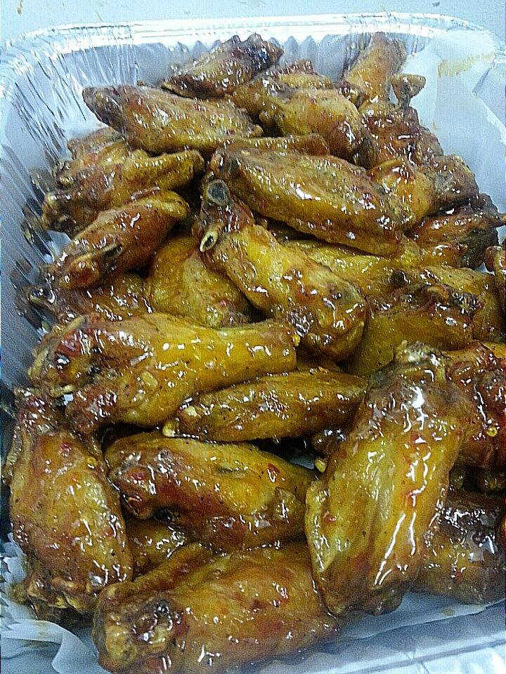 Haywood Lounge | restaurant | 590 Haywood Rd, Asheville, NC 28806, USA | 8282324938 OR +1 828-232-4938