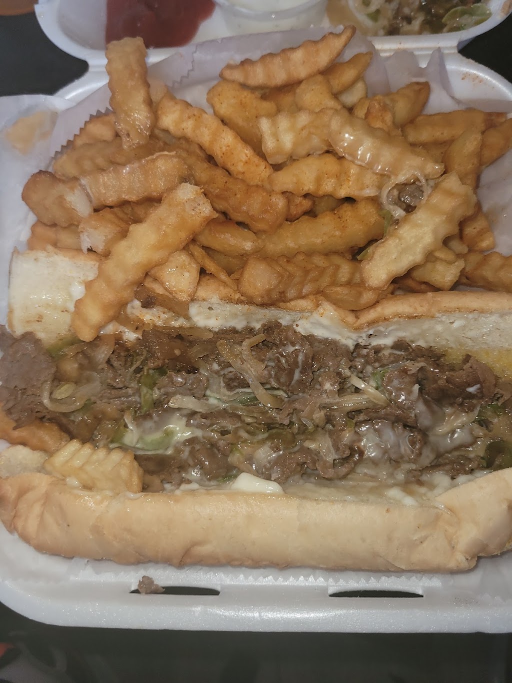 American Deli | restaurant | 3278 W Slauson Ave, Los Angeles, CA 90043, USA | 3236775885 OR +1 323-677-5885