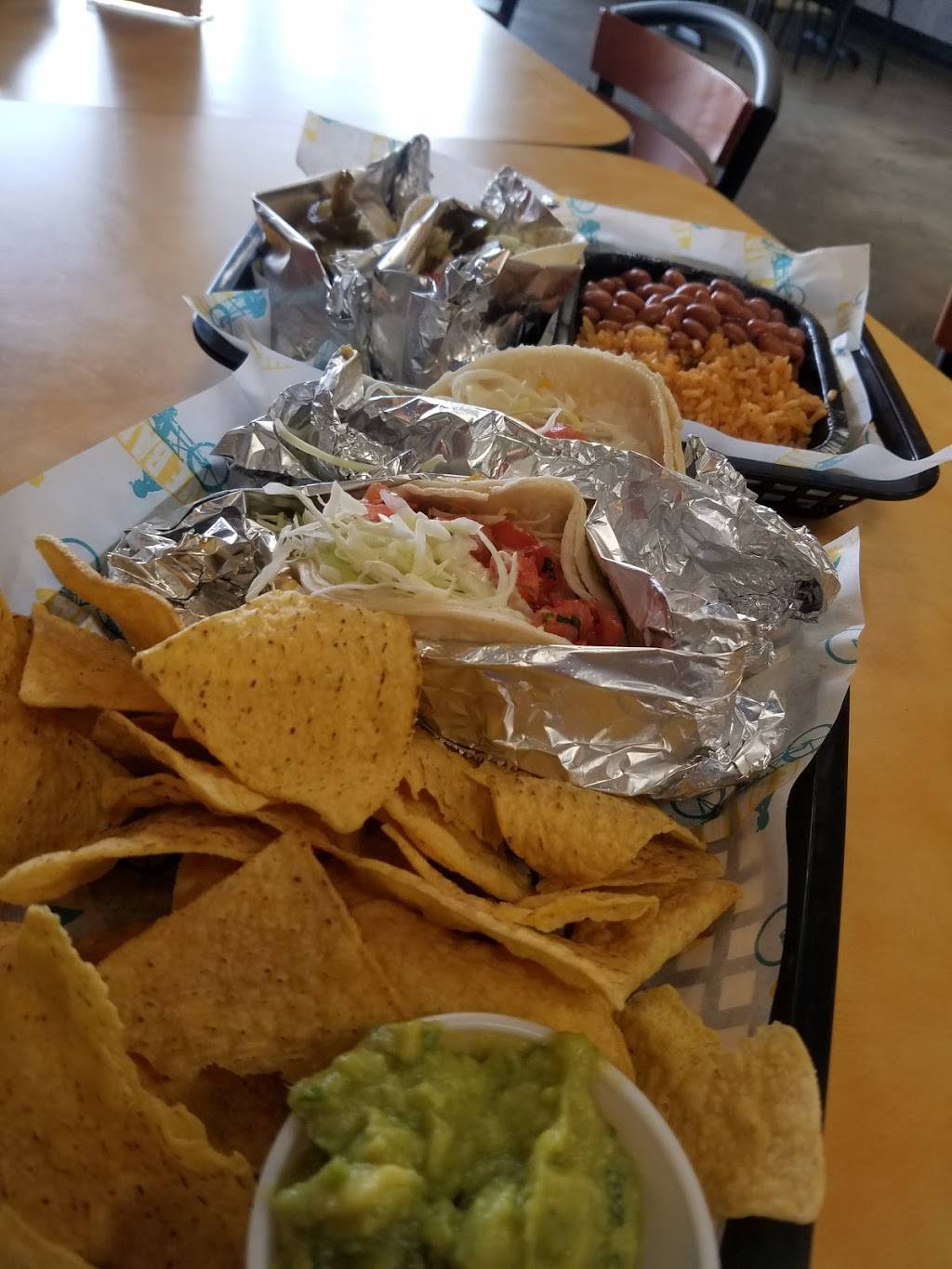 Taco Del Mar | restaurant | 4201 196th St SW #145, Lynnwood, WA 98036, USA | 4256734607 OR +1 425-673-4607