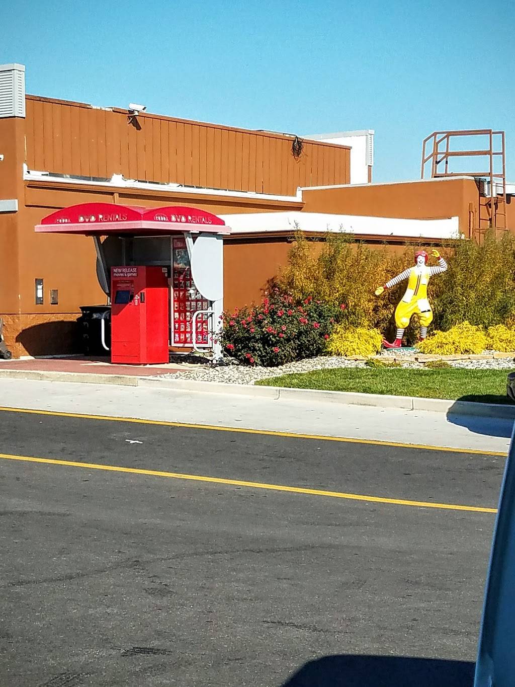 McDonalds | cafe | 1206 Indiana Ave, St Marys, OH 45885, USA | 4193948833 OR +1 419-394-8833