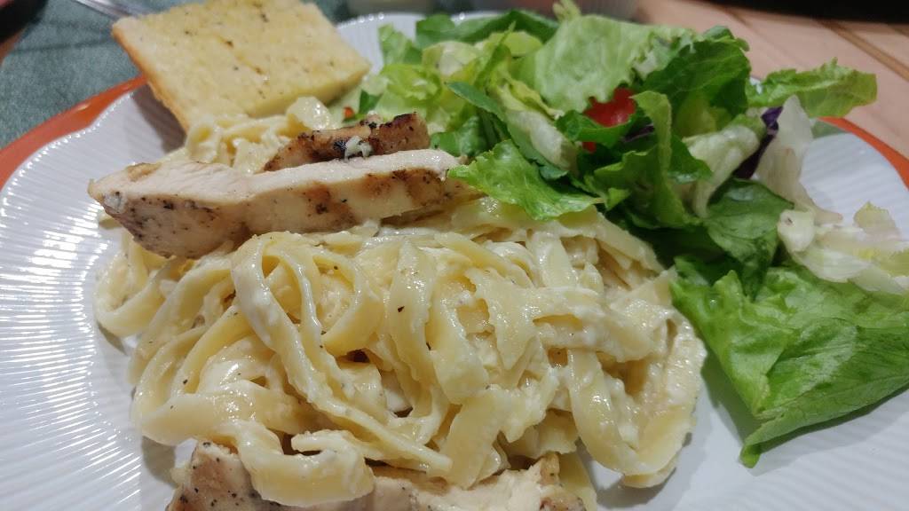 Amedeos Italian Restaurant | restaurant | 22704 TX-494 Loop, Kingwood, TX 77339, USA | 2813594451 OR +1 281-359-4451