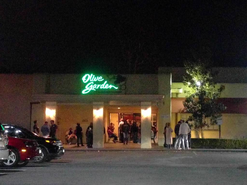 Olive Garden Italian Restaurant | meal takeaway | 19724 Nordhoff Pl, Chatsworth, CA 91311, USA | 8187726090 OR +1 818-772-6090