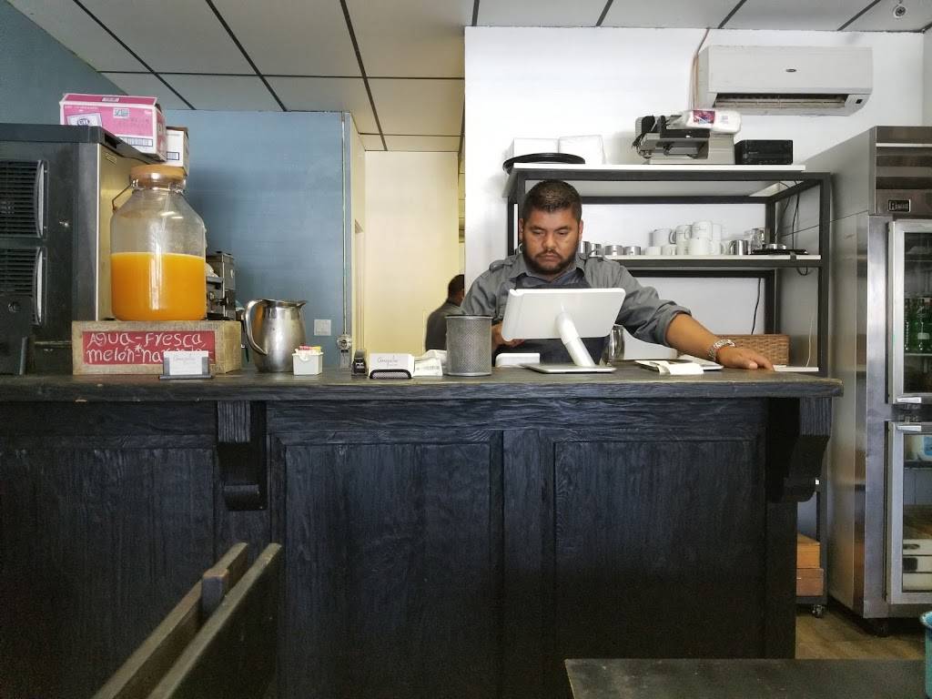 Anepalco Mexican Restaurant | restaurant | 415 S Main St, Orange, CA 92868, USA | 7147712333 OR +1 714-771-2333