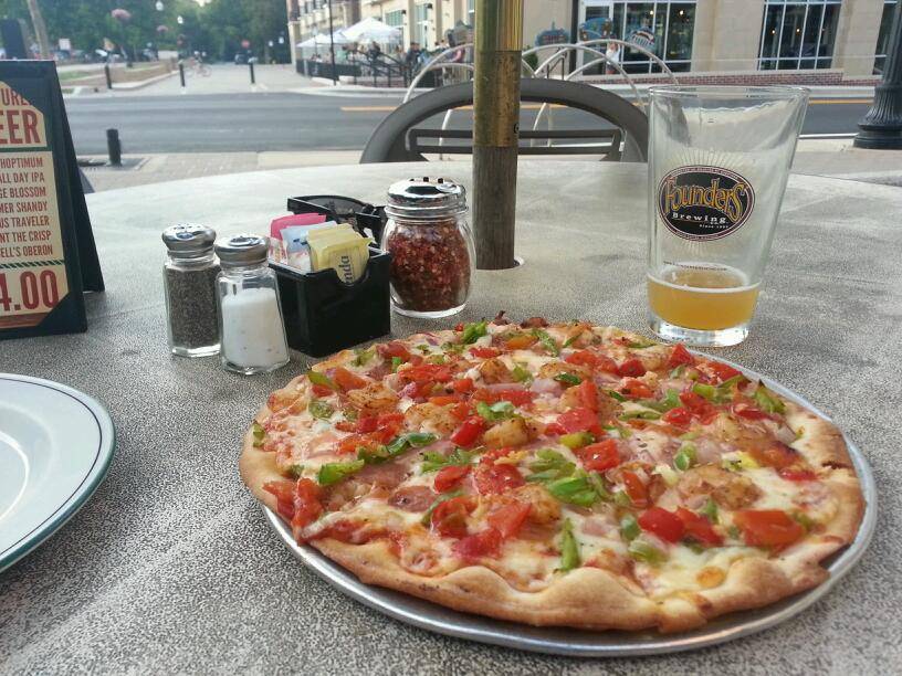 Bazbeaux Pizza (Carmel) | restaurant | 111 W Main St, Carmel, IN 46032, USA | 3178484488 OR +1 317-848-4488