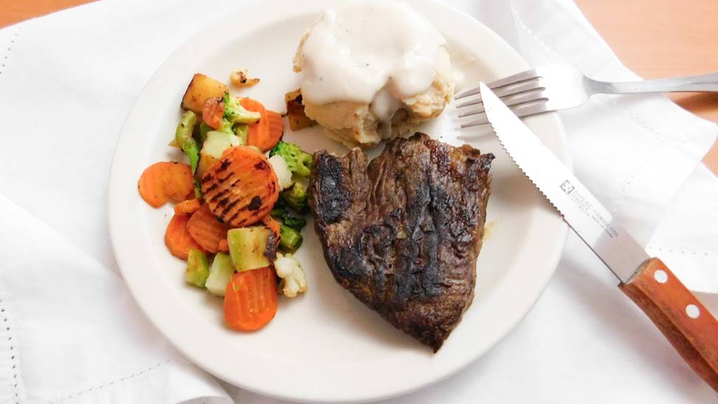 Hfc Halal Fried Chicken & Seafood | meal takeaway | 6426 N Western Ave, Chicago, IL 60645, USA | 7738565454 OR +1 773-856-5454