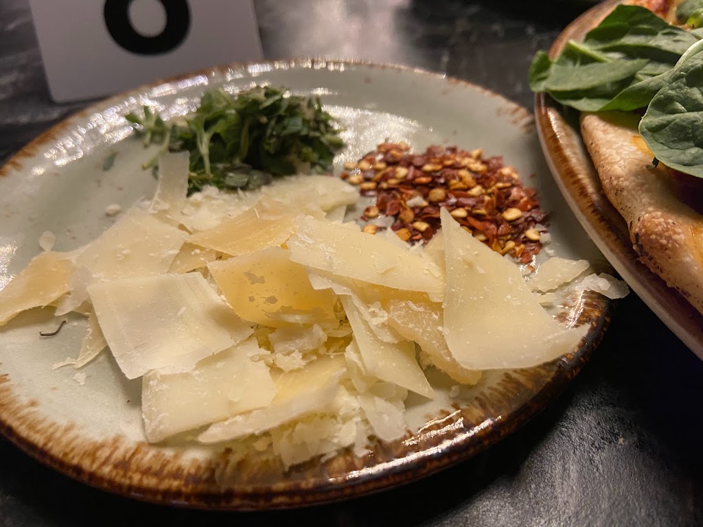 Luna Pizzeria | restaurant | 3435 Kirby Dr, Houston, TX 77098, USA | 8327676338 OR +1 832-767-6338