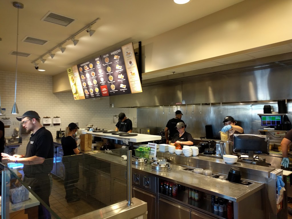 Noodles and Company | restaurant | 5005 S Louise Ave, Sioux Falls, SD 57108, USA | 6056101439 OR +1 605-610-1439