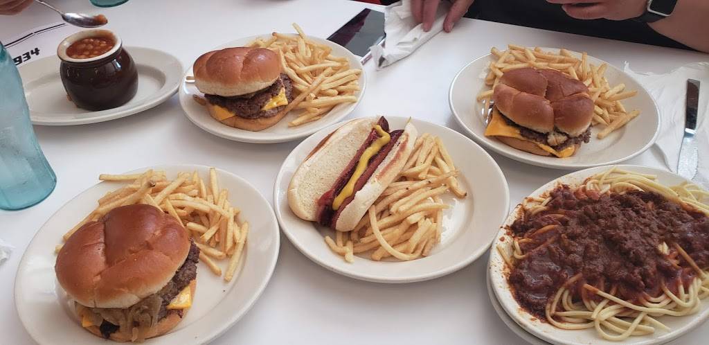 Steak n Shake | restaurant | 101 W Maryland St, Indianapolis, IN 46225, USA | 3176348703 OR +1 317-634-8703