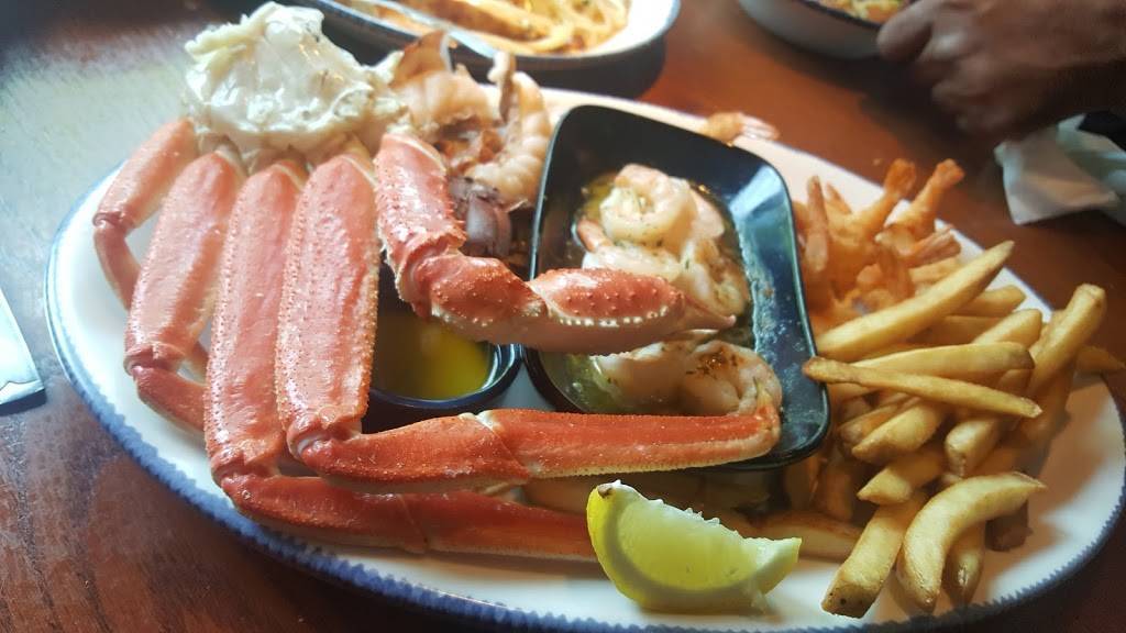 Red Lobster | restaurant | Lynnhaven Mall, 821 Lynnhaven Pkwy, Virginia Beach, VA 23452, USA | 7573400420 OR +1 757-340-0420