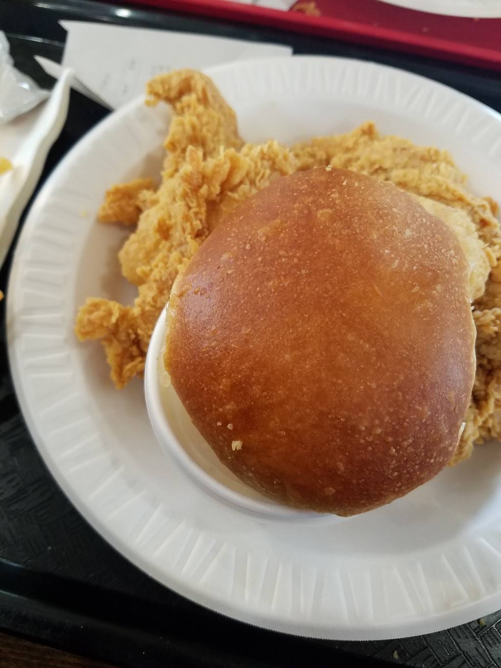 Chicken Express | restaurant | 760 TX-337 Loop, New Braunfels, TX 78130, USA | 8306253800 OR +1 830-625-3800