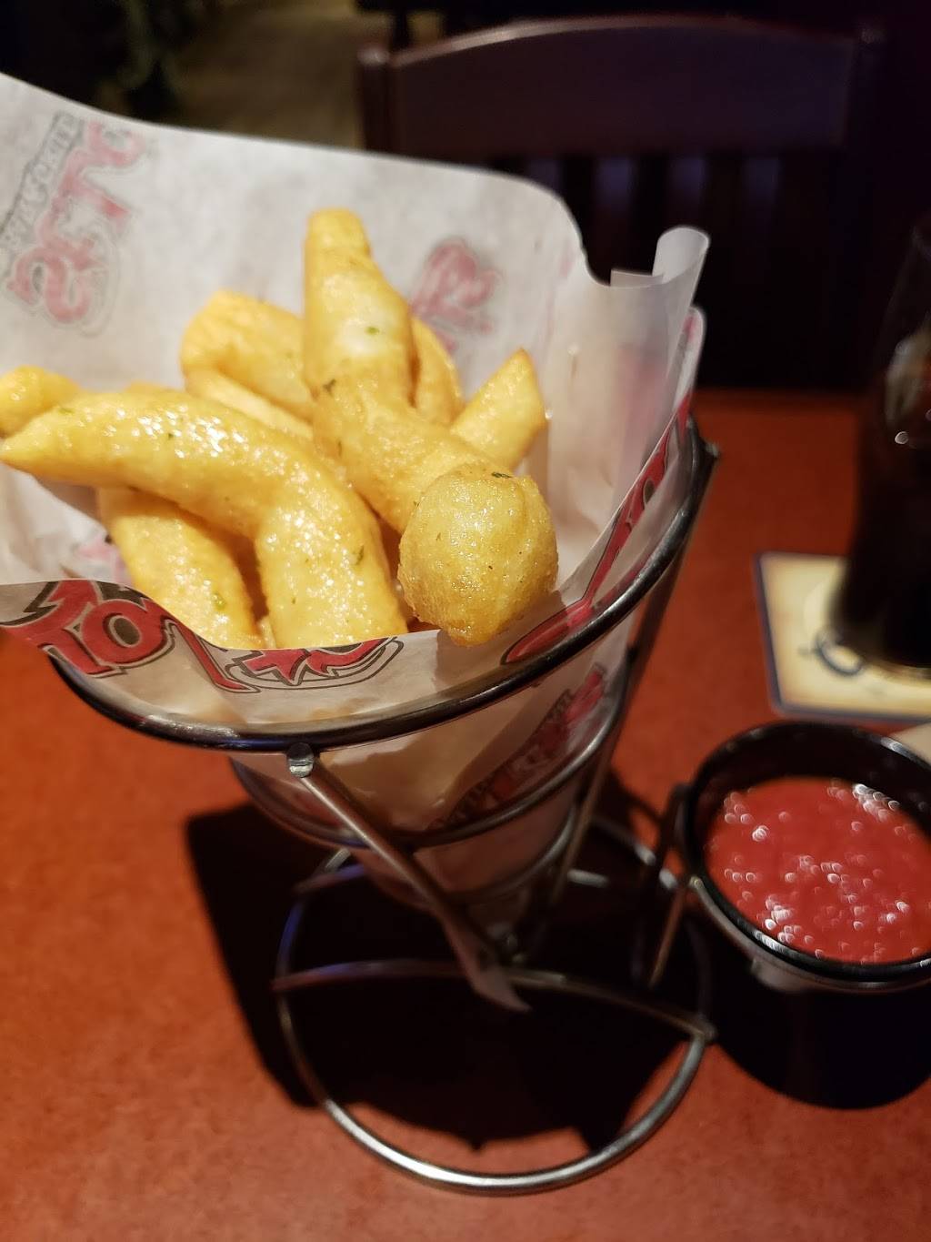 St. Louis Bar & Grill | restaurant | 23580 Woodbine Ave, Keswick, ON L4P 0E2, Canada | 9054761333 OR +1 905-476-1333