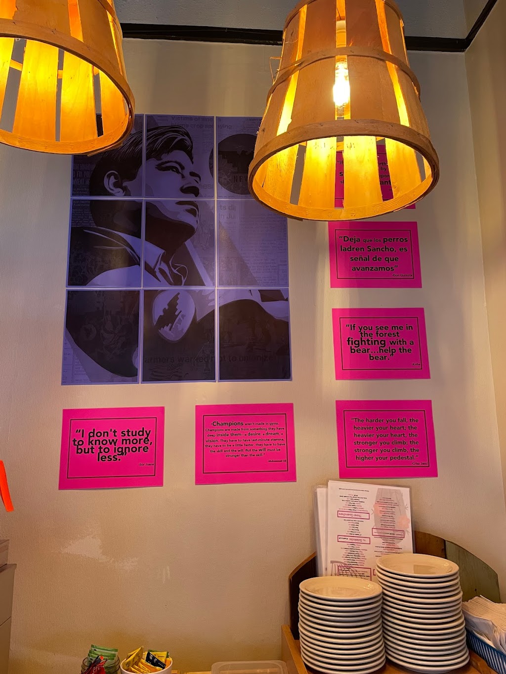 La Biznaga #2 | restaurant | 3555 N Broadway, Chicago, IL 60657, USA | 7738575110 OR +1 773-857-5110