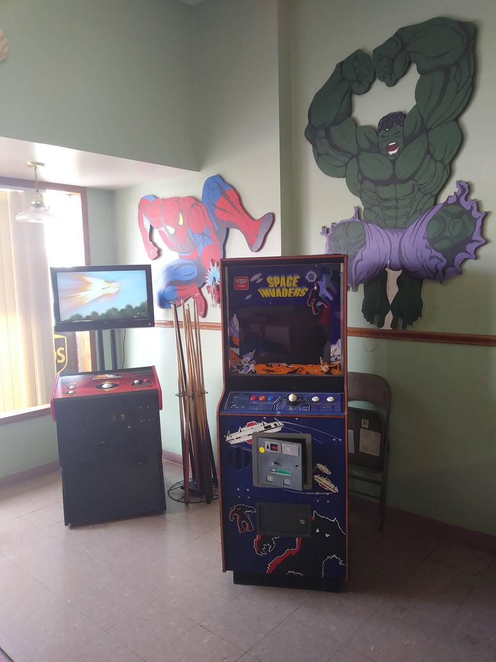 D & Js Pizza Parlor | restaurant | 112 E Church St, Barnesville, OH 43713, USA | 7404254211 OR +1 740-425-4211