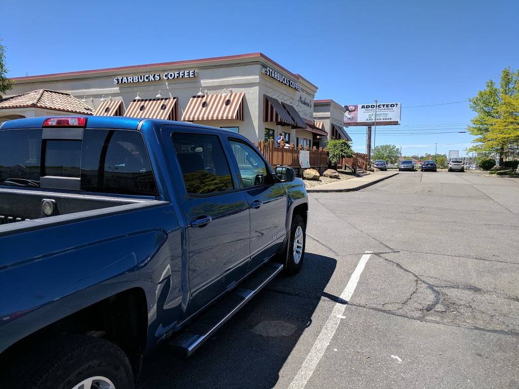 Starbucks | cafe | 1219 Boardman Poland Rd, Poland, OH 44514, USA | 3307260300 OR +1 330-726-0300