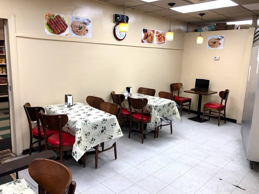 West Haven Halal restaurant | restaurant | 209 Saw Mill Rd, West Haven, CT 06516, USA | 2039311199 OR +1 203-931-1199