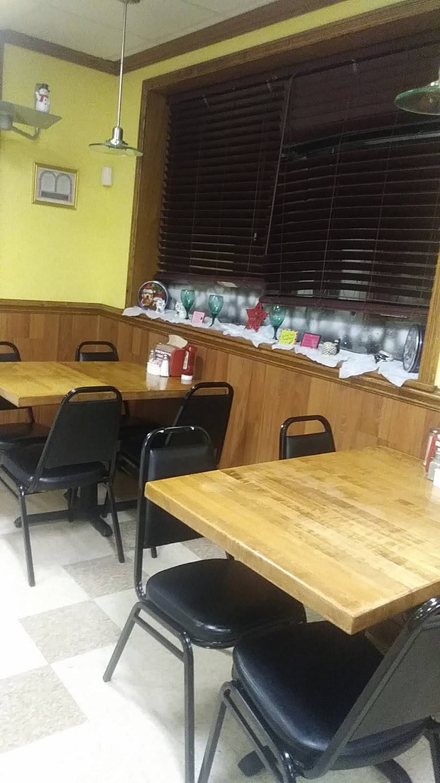 Friends & Company Restaurant | restaurant | 7120 Blue Springs Pkwy, Mosheim, TN 37818, USA | 4234224225 OR +1 423-422-4225