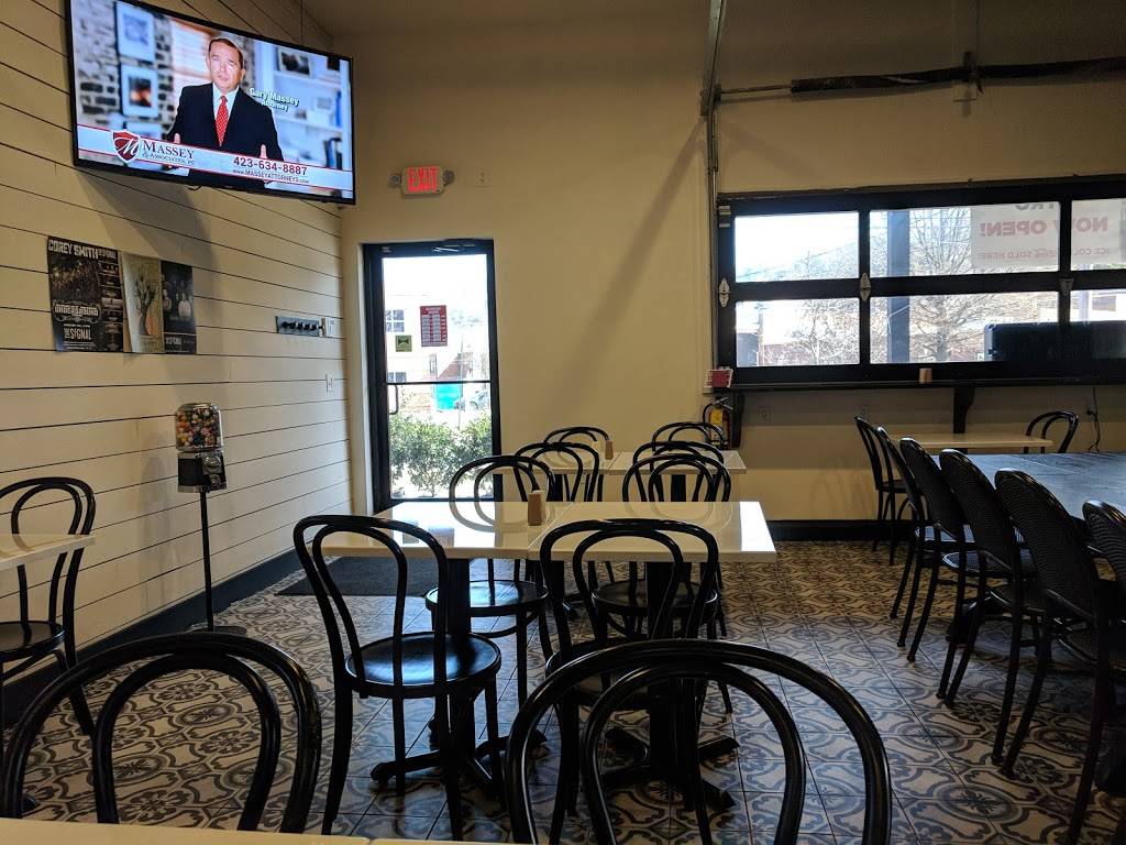 Greek Plate Gyro’s | restaurant | 14 W Kent St, Chattanooga, TN 37405, USA | 4235411800 OR +1 423-541-1800