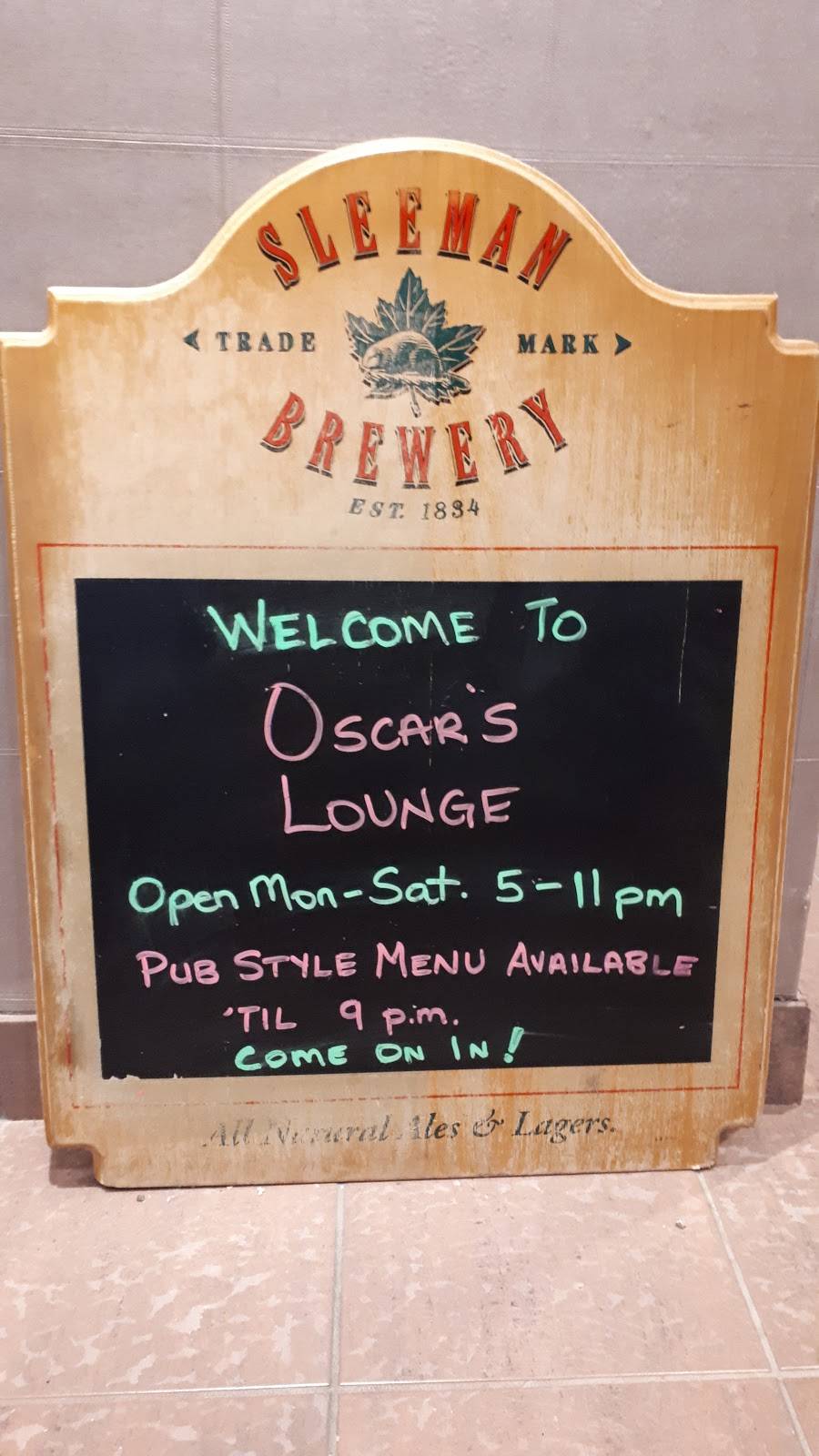 Oscar’s Restaurant and Lounge | restaurant | 99 Glen Miller Rd, Trenton, ON K8V 5P8, Canada | 6133944855 OR +1 613-394-4855
