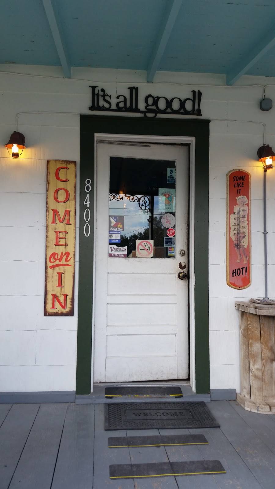 Villagers Cafe | restaurant | 8400 Maurice Ave, Maurice, LA 70555, USA | 3378981554 OR +1 337-898-1554