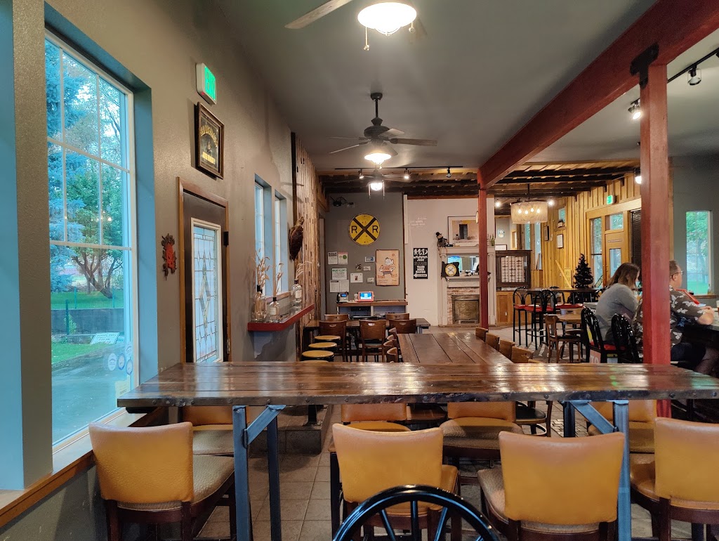 Burnt Field Brewing | restaurant | 1 E, Marine Dr NE, Boardman, OR 97818, USA | 5412884005 OR +1 541-288-4005