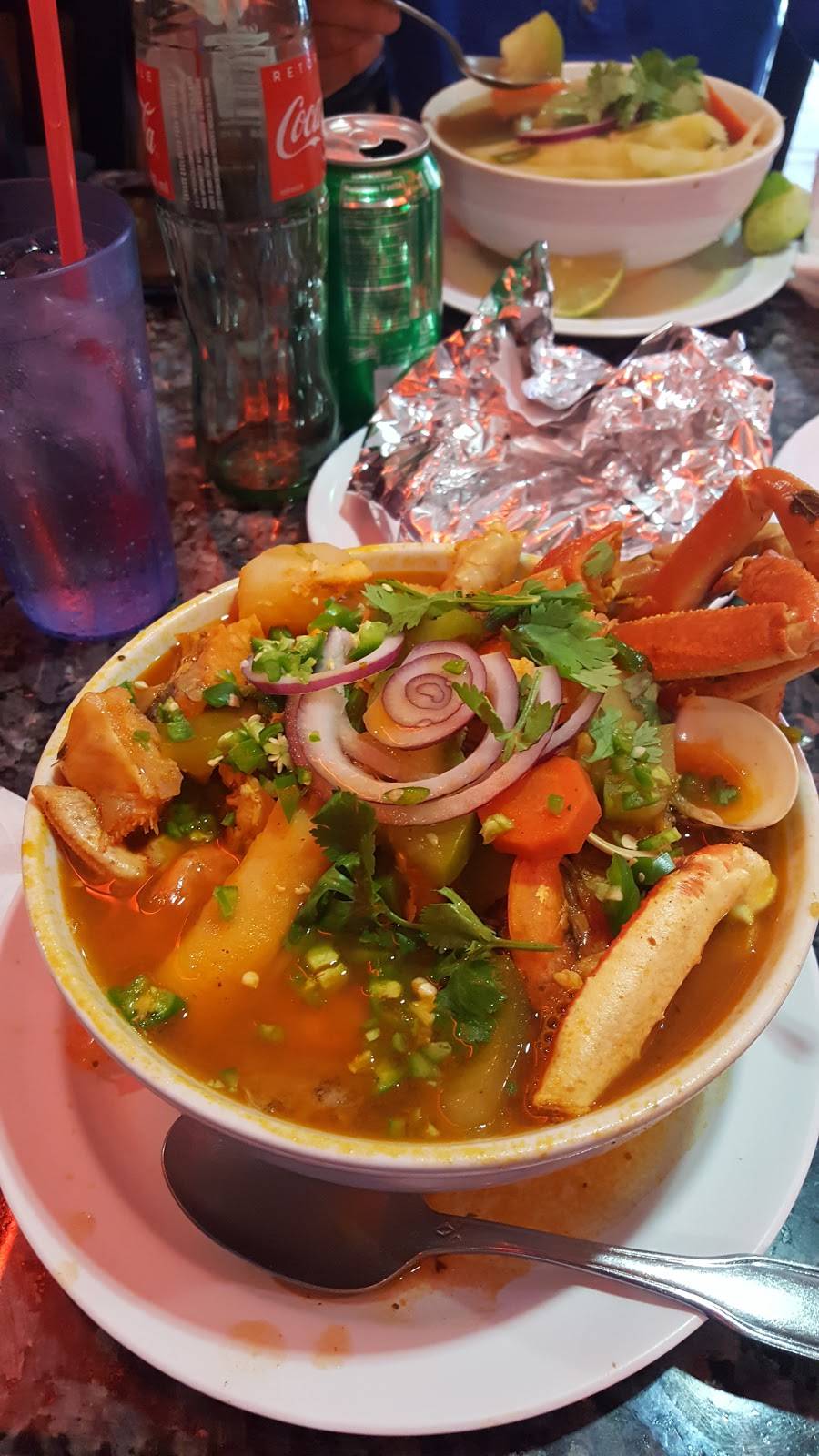 Main Charbroiled Burger | restaurant | 806 S Main St, Santa Ana, CA 92701, USA | 7145473878 OR +1 714-547-3878