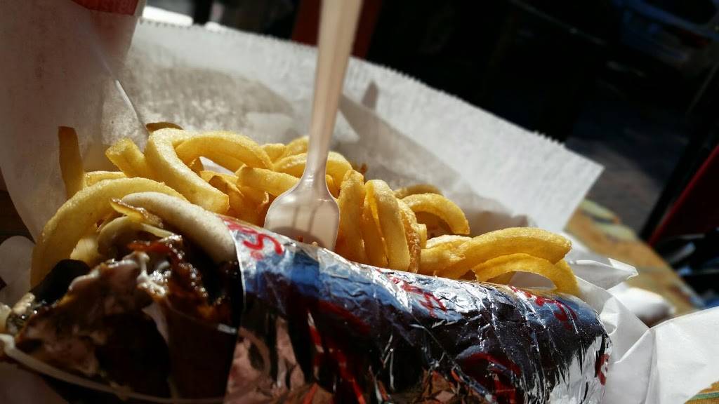 Gyro Wrap | restaurant | 175 E Broad St, Athens, GA 30601, USA | 7065439071 OR +1 706-543-9071