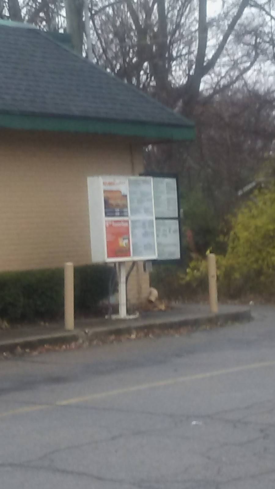 Subway Restaurants | restaurant | 1634 E 10th St, Indianapolis, IN 46201, USA | 3176361231 OR +1 317-636-1231