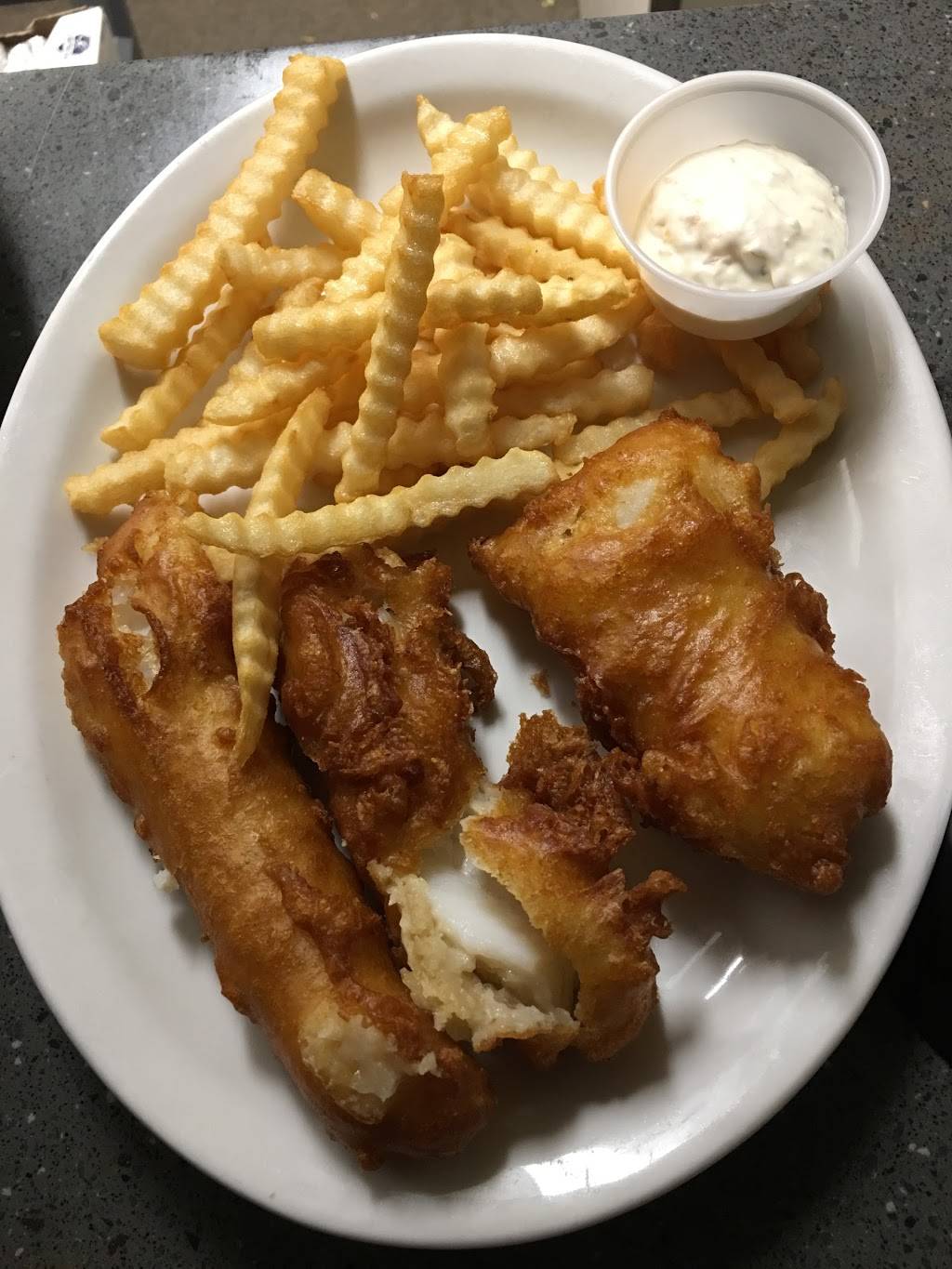 Shakespeares Pub And Grill | restaurant | 819 S 1st Ave, Iowa City, IA 52245, USA | 3193377275 OR +1 319-337-7275