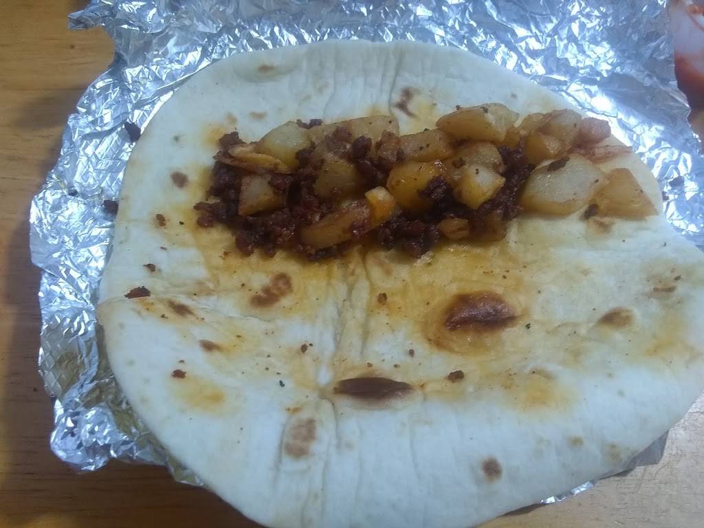 Puro Guanajuato Mexican restaurant | restaurant | 102 Lula Mae, San Antonio, TX 78219, USA | 2109717530 OR +1 210-971-7530