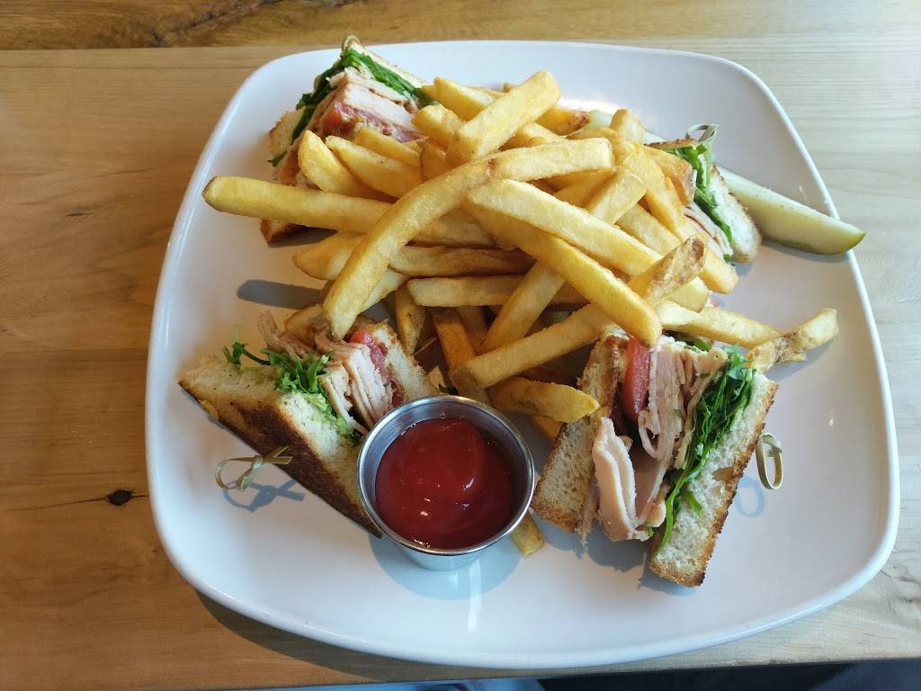 Matchbox Vintage Pizza Bistro | restaurant | Potomac Mills, 2706 Potomac Mills Cir, Woodbridge, VA 22192, USA | 7039103167 OR +1 703-910-3167