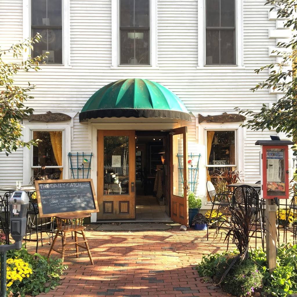 The Daily Catch Woodstock | restaurant | 61 Central St, Woodstock, VT 05091, USA | 8023324005 OR +1 802-332-4005