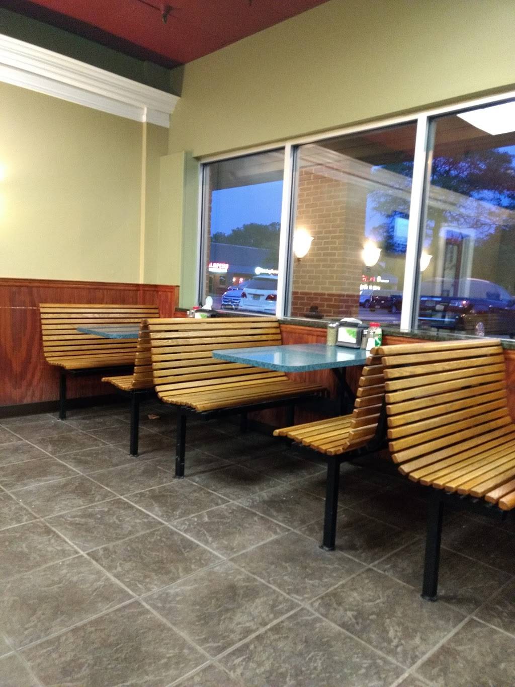 Villa María Restaurant | restaurant | 08619p, 3800 Quakerbridge Rd #4, Trenton, NJ 08619, USA | 6095874445 OR +1 609-587-4445