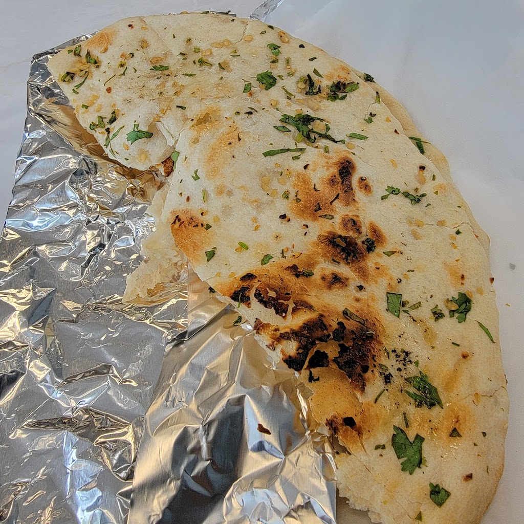 Tadka Tandoori | restaurant | 110E E 10th St #100, Greenville, NC 27858, USA | 2522274891 OR +1 252-227-4891