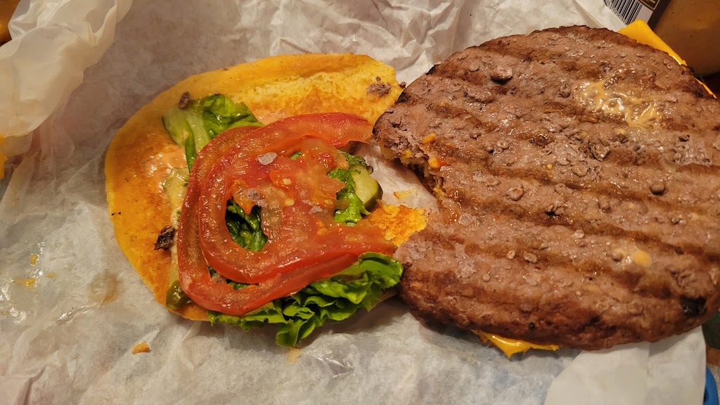 Fosters Freeze | restaurant | 105 E Boronda Rd, Salinas, CA 93906, USA | 8312731520 OR +1 831-273-1520