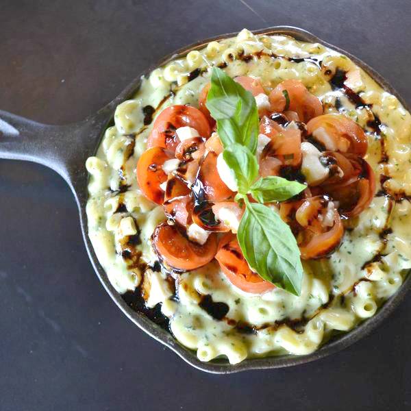 Mac N Out Macaroni & Cheese - Bridgeport | restaurant | 690 Beechmont Ave, Bridgeport, CT 06606, USA | 2035405831 OR +1 203-540-5831