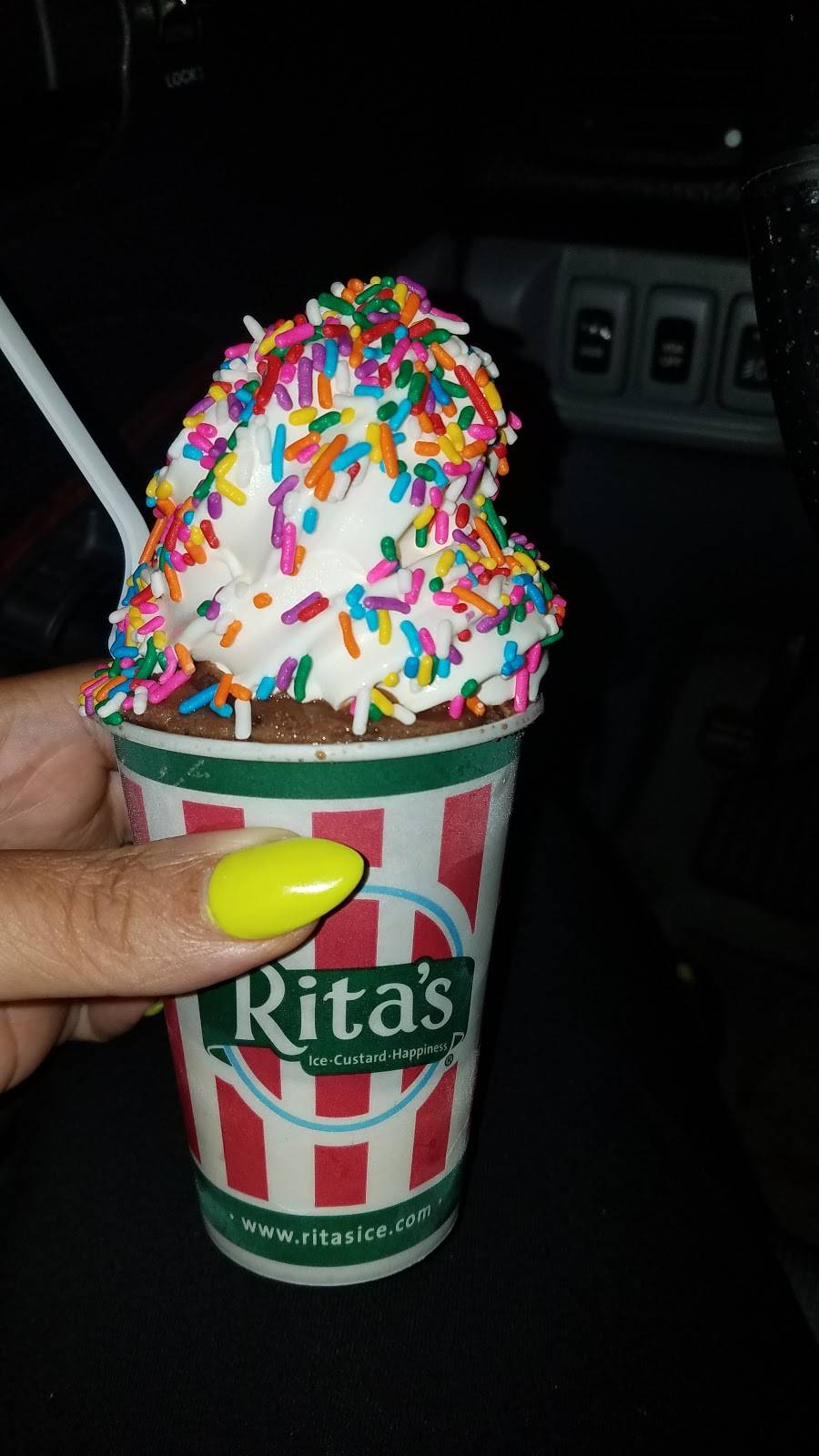 Ritas Italian Ice & Frozen Custard | restaurant | 2328 W Mercury Blvd, Hampton, VA 23666, USA | 7578272846 OR +1 757-827-2846