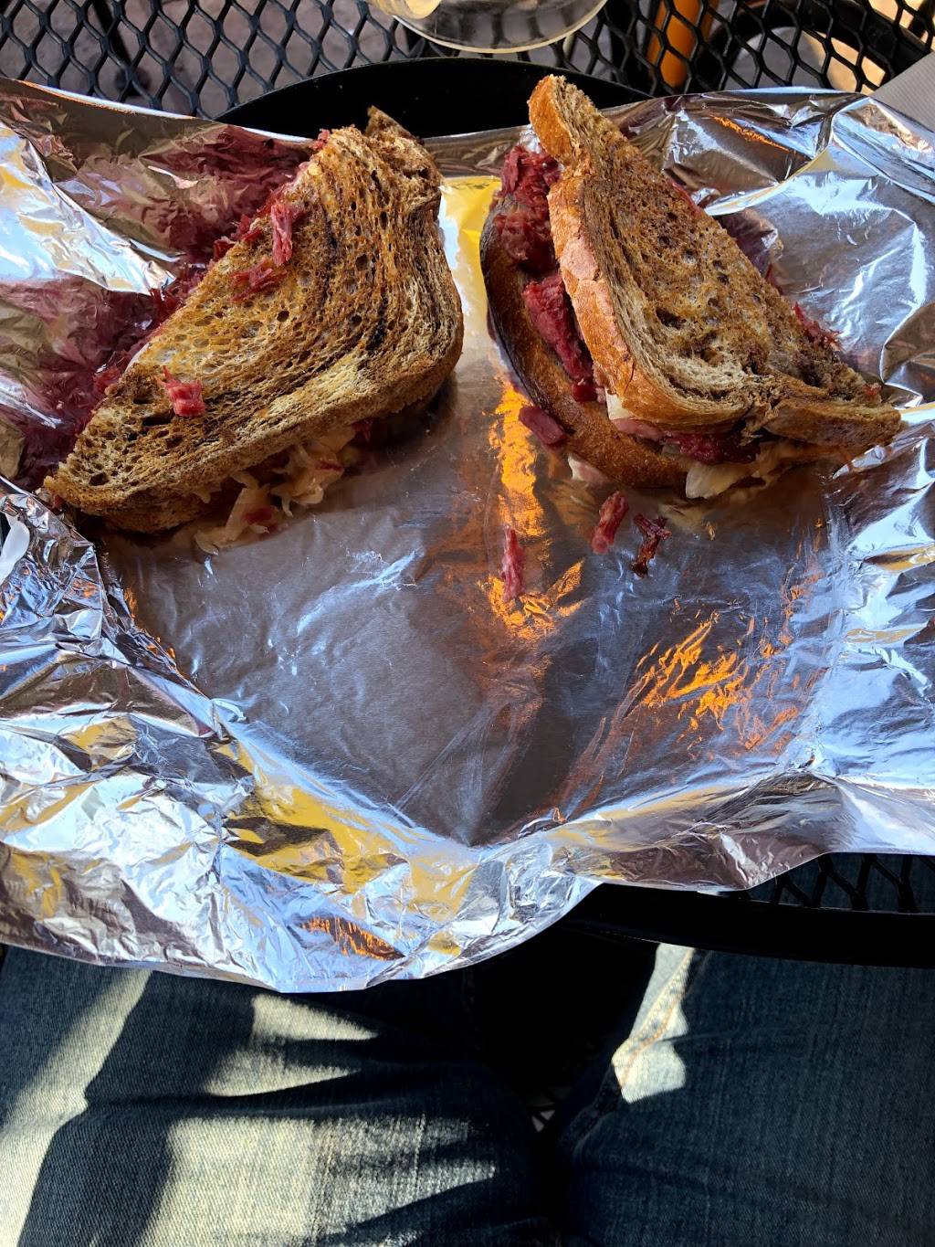 Jerzes Sports Bar - Grill & Keno | restaurant | 501 Olson Dr #100, Papillion, NE 68046, USA | 4029344394 OR +1 402-934-4394