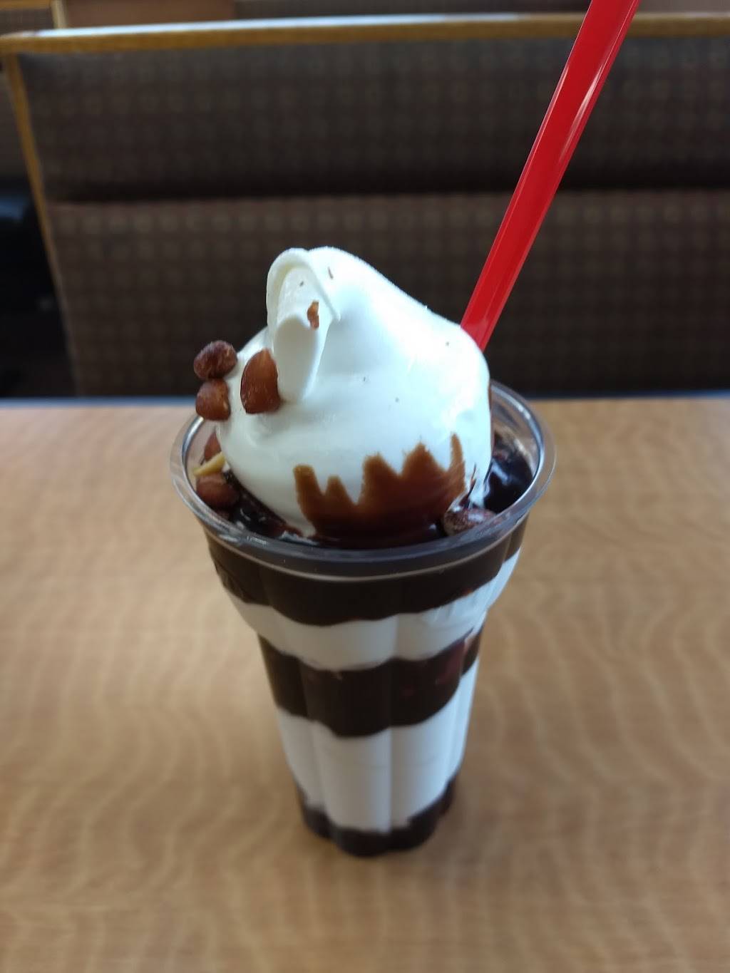 Dairy Queen | restaurant | 10507 NE Fourth Plain Blvd, Vancouver, WA 98662, USA | 3602567302 OR +1 360-256-7302