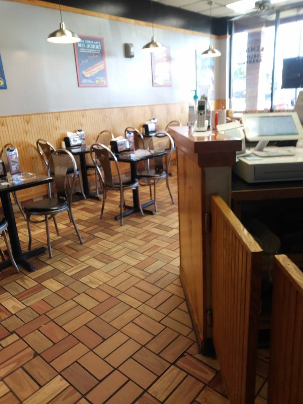 Larrys Giant Subs | restaurant | 12C Euharlee Rd SW, Cartersville, GA 30120, USA | 6783352199 OR +1 678-335-2199