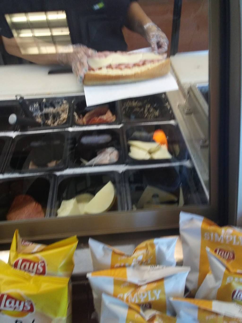 Subway | restaurant | 7965 FL-50, Groveland, FL 34736, USA | 3524297680 OR +1 352-429-7680