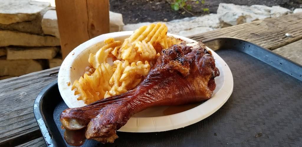 JBs Smokehouse Barbeque | restaurant | I-30, Arlington, TX 76011, USA | 8176408900 OR +1 817-640-8900