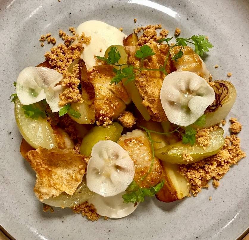 Elm Square Oyster Co. | night club | 2 Elm Sq, Andover, MA 01810, USA | 9784702228 OR +1 978-470-2228