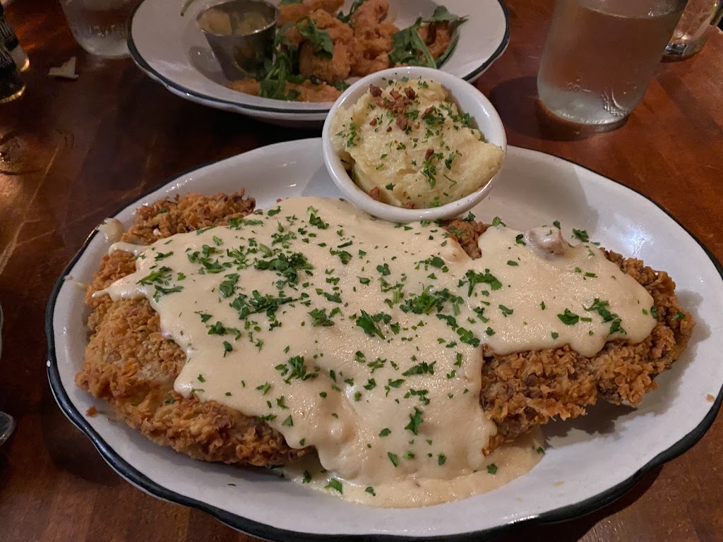 Moonshine Grill | restaurant | 303 Red River St, Austin, TX 78701, USA | 5122369599 OR +1 512-236-9599