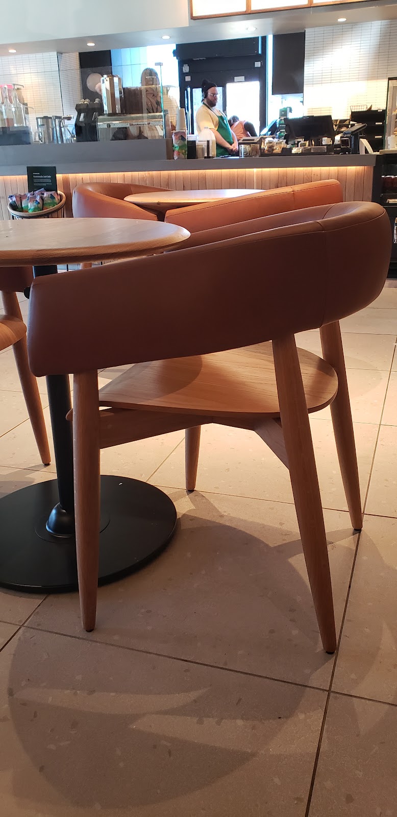 Starbucks | cafe | 7718 Bardstown Rd, Louisville, KY 40291, USA | 5028058899 OR +1 502-805-8899